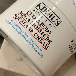 KIEHL’S Ultra Body Mega Moisture Squalane Cream
